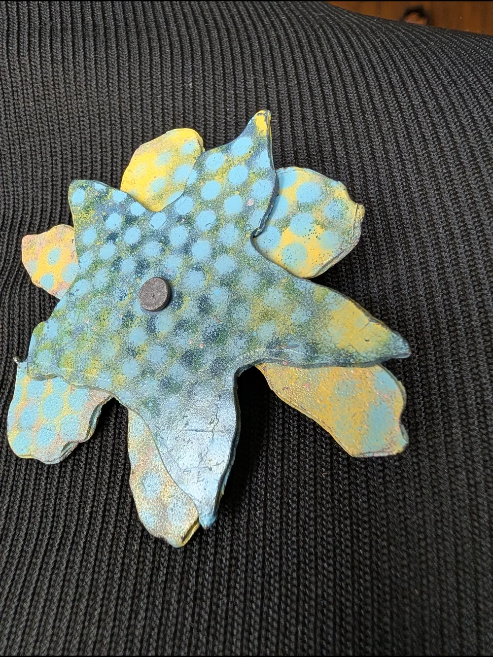 Vintage Crudely Cut Art Flower Brooch with Moving Pieces 3